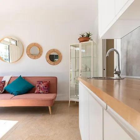 Quality And Peaceful In Apartment